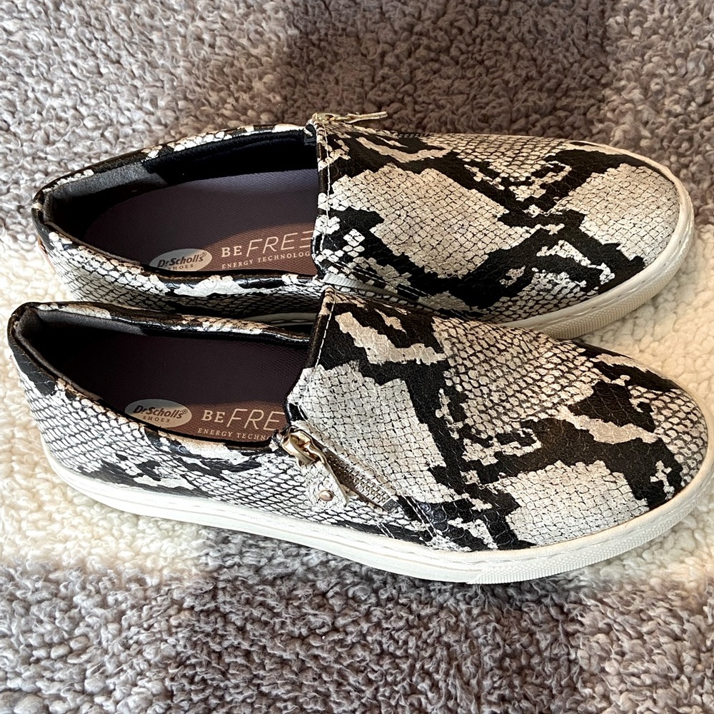 Dr Scholls No Chill new slip on sneakers